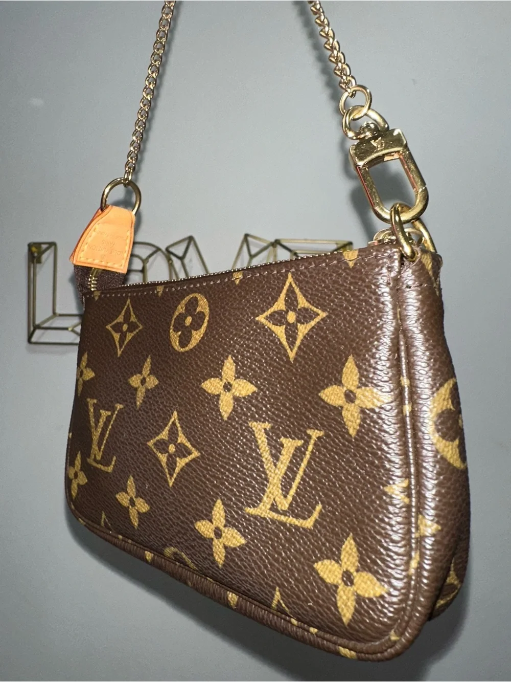 Louis Vuitton Mini Pochette Accessoires Monogram Canvas | FL0095 | Pre-Loved